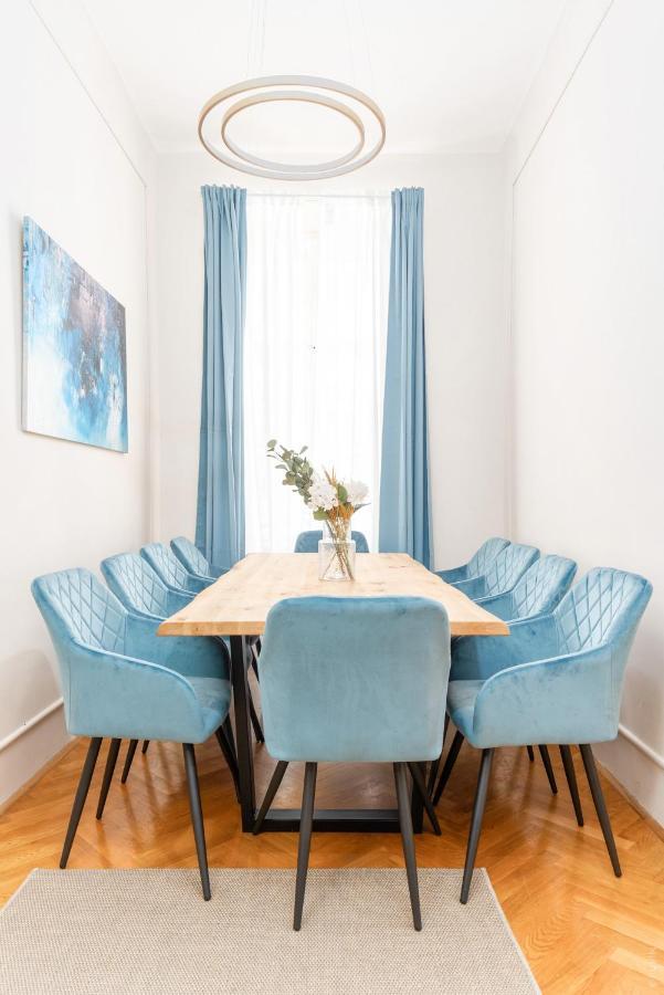 Spacious And Near Metro I Close To Parks I Akh Apartment Vienna Exterior photo